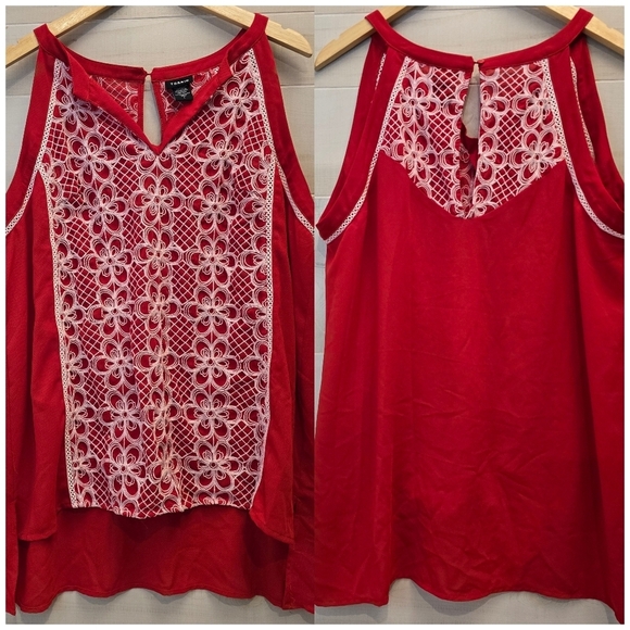{1X} Torrid Red White Floral Crocheted Sleeveless Top - Picture 1 of 10